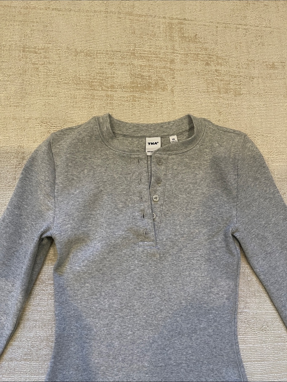 Aritzia Long Sleeve Henley Bodycon Dress in heathered gray - Picture 4 of 6